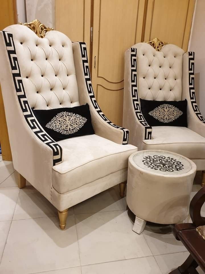 High back chair, wood finishing